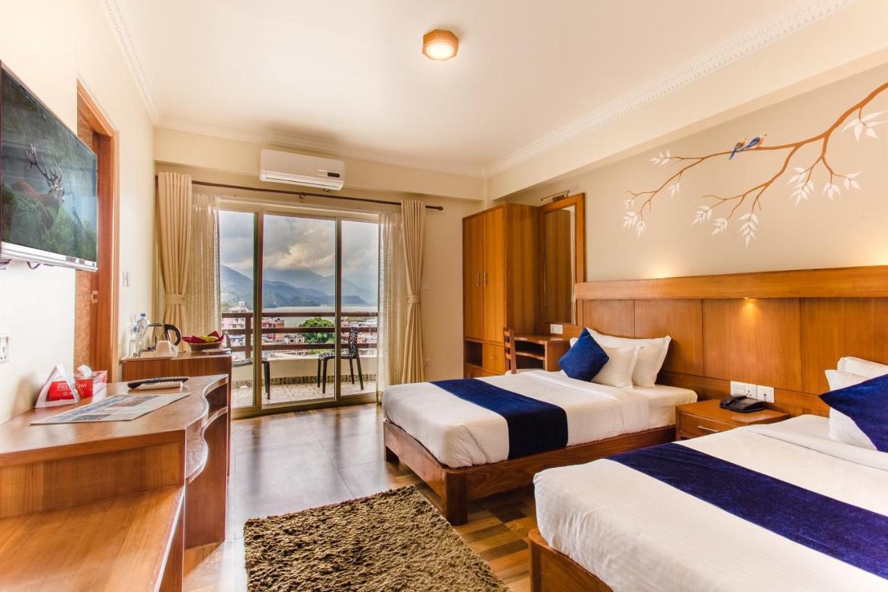 Hotel White Pearl Pokhara Eksteriør billede