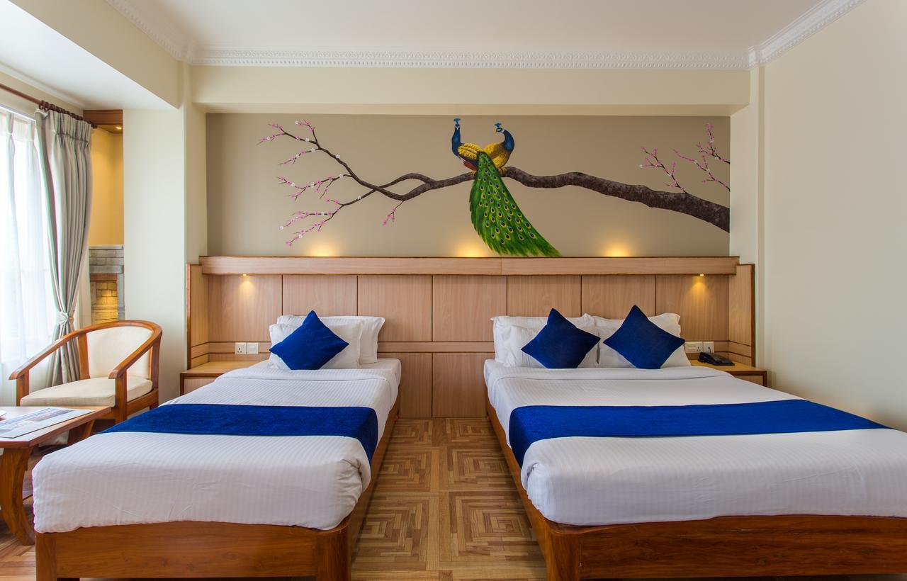 Hotel White Pearl Pokhara Eksteriør billede
