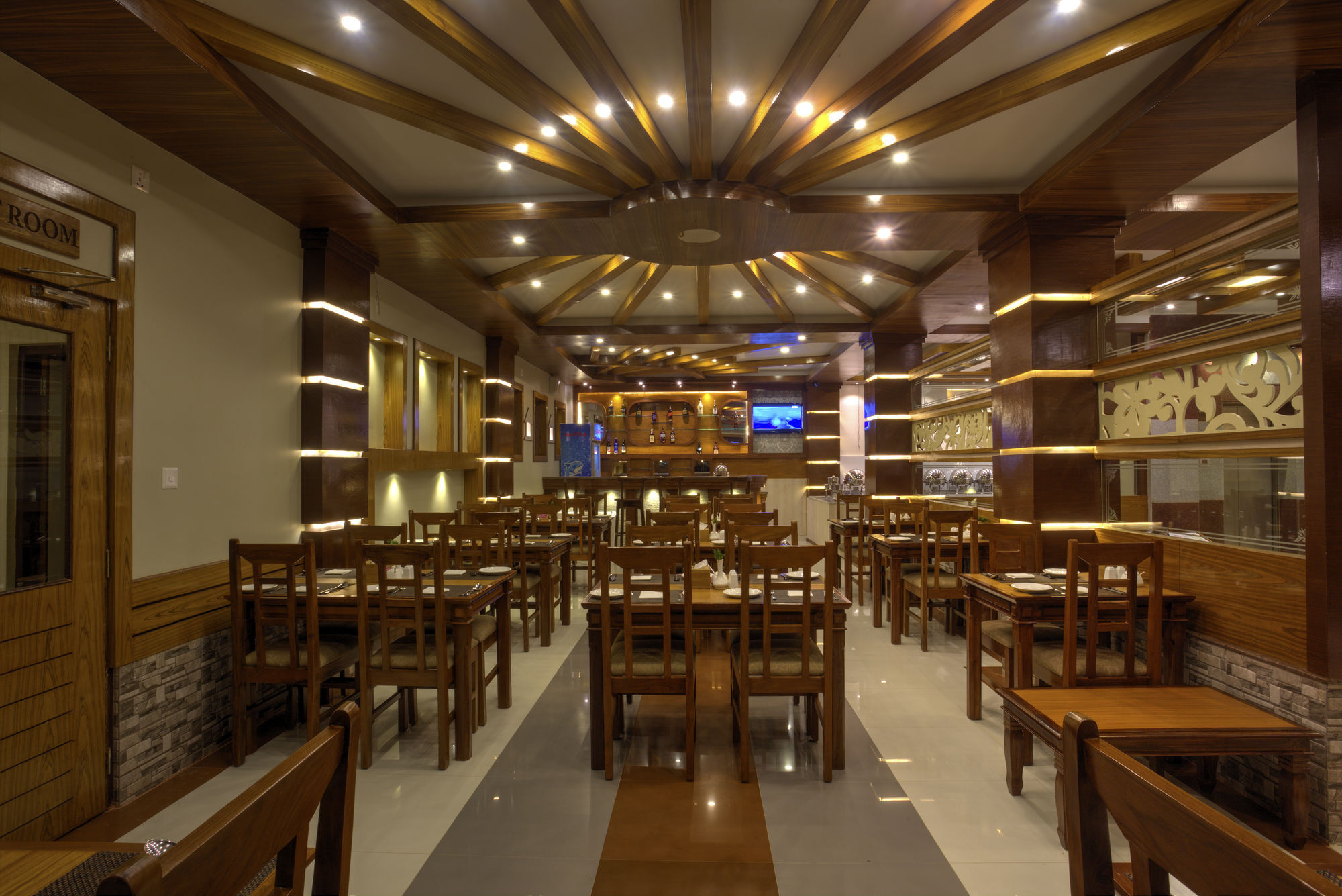 Hotel White Pearl Pokhara Eksteriør billede